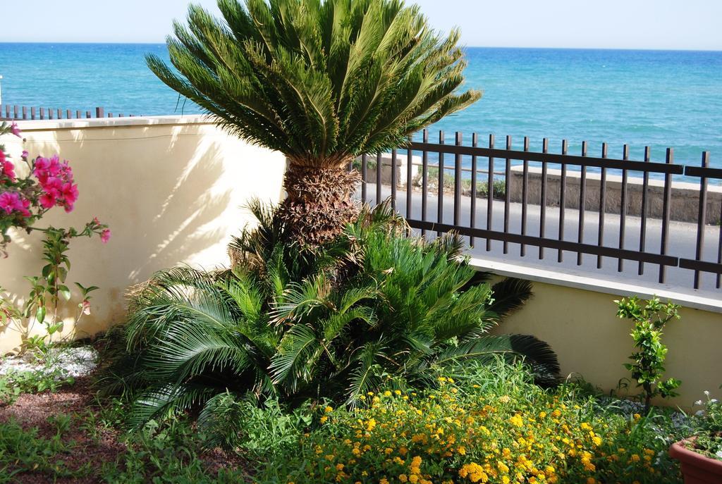 Terrazza A Mare Corallo Marina di Ragusa Luaran gambar